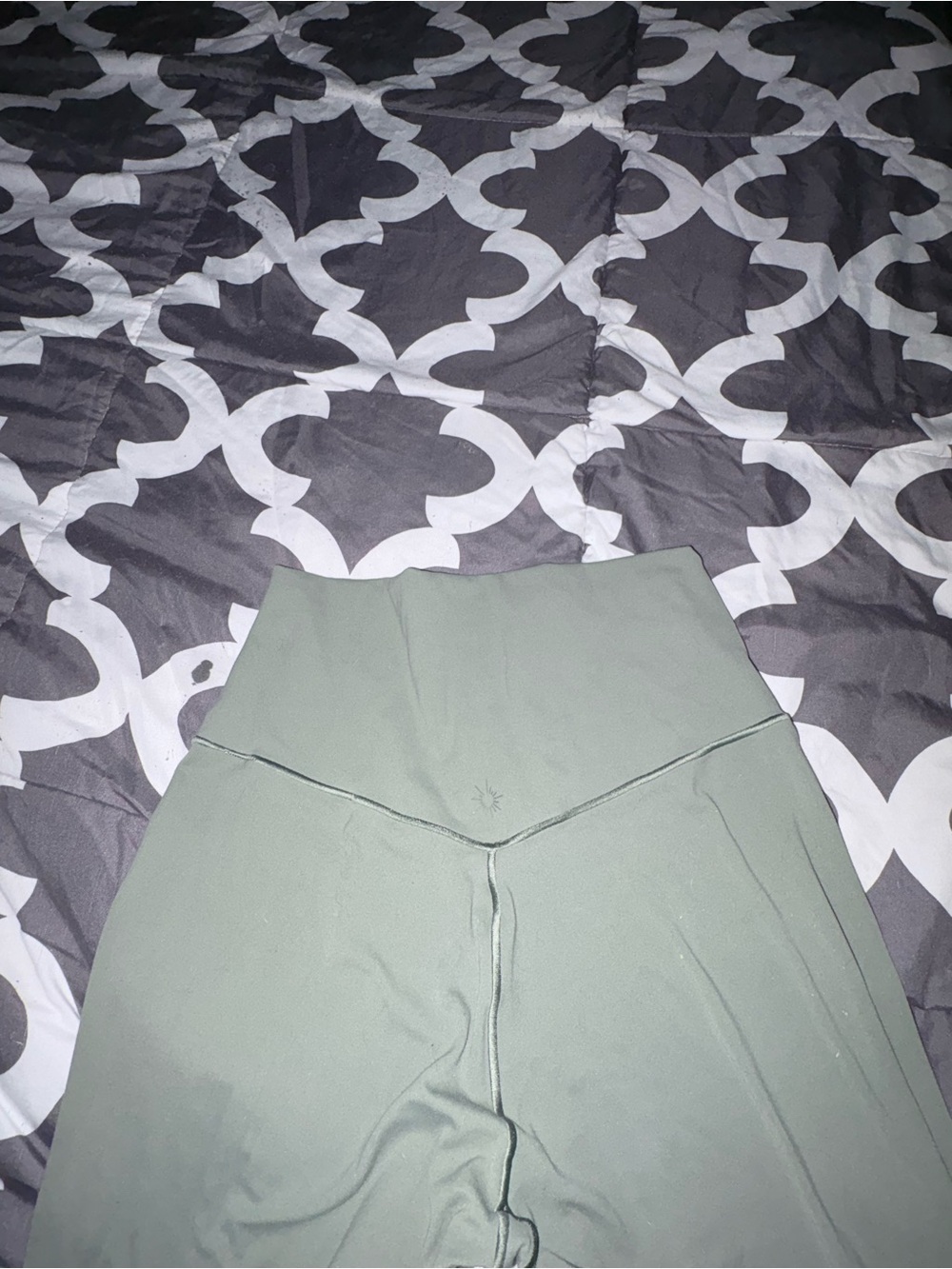 aerie Olive Green Active Leggings